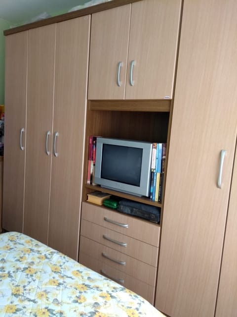 Image 4 - 231042